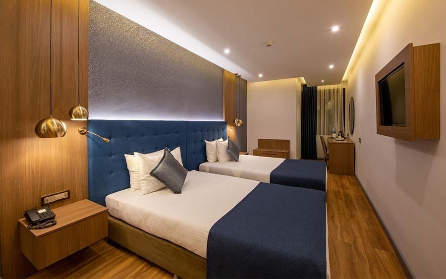 hotel nova plaza crystal